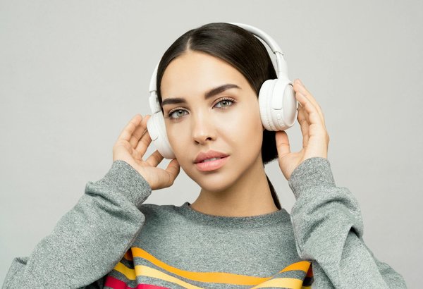 How Can Owning a Pet in the UK Positively Impact Mental Health?